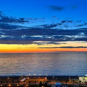 https://mm.batumihotels.net